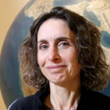 Portrait of Elizabeth Kolbert